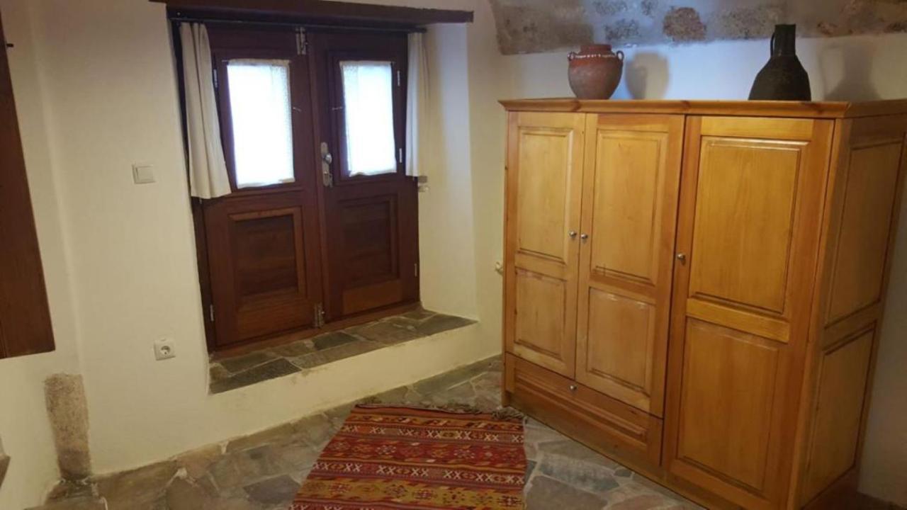 Athina Guesthouse Monemvasía Esterno foto